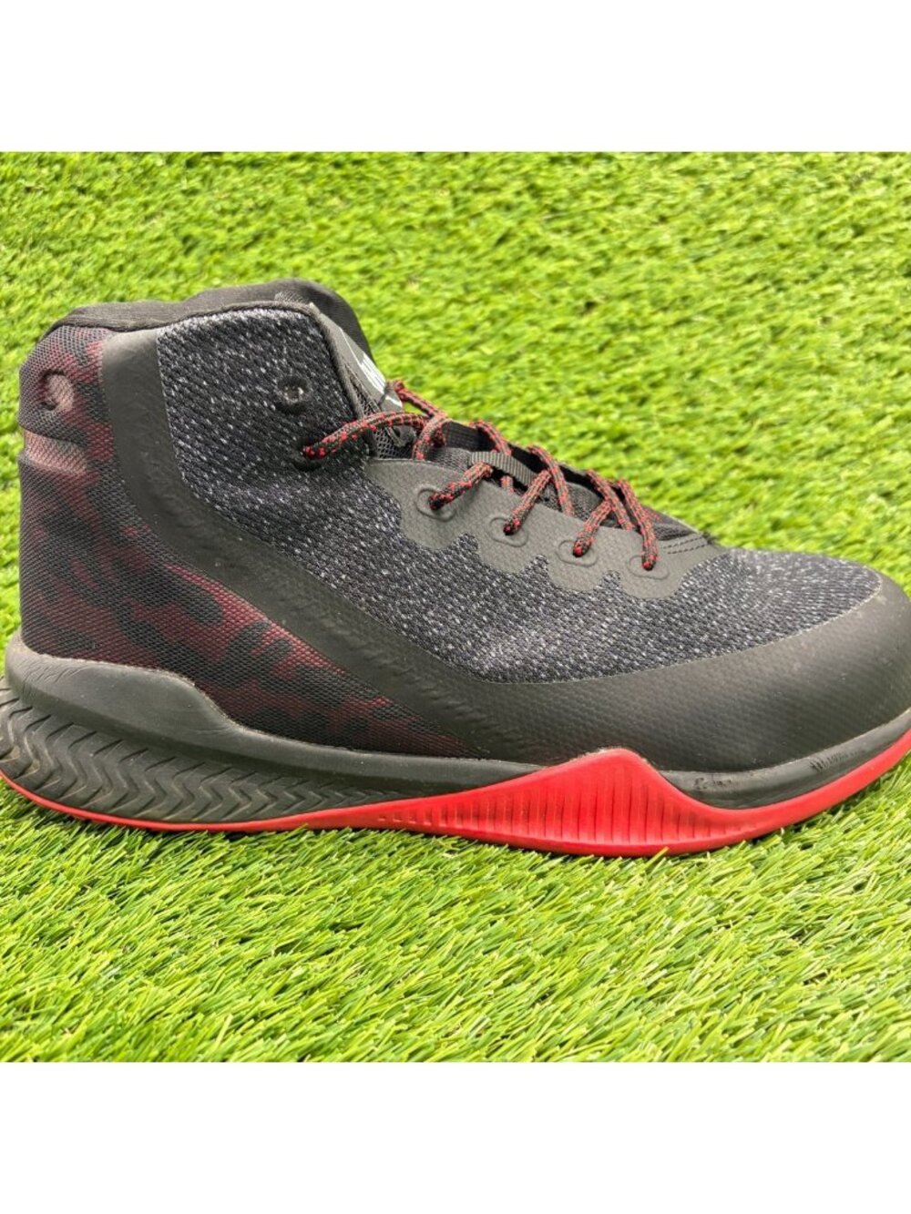 Hoss Rim Fly Mens Size 11.5EE Black Red Composite Toe Slip Resistant Work Boots